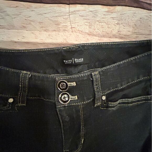 White House Black Market Dark Wash Bootcut trouser Pant size 0 short - Picture 2 of 4